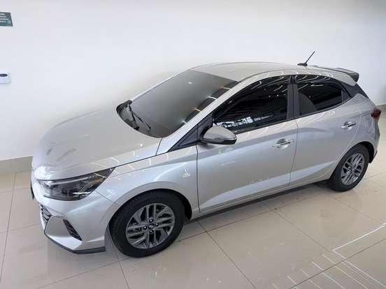 HYUNDAI-HB20-2022