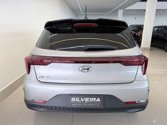 HYUNDAI-HB20-2022