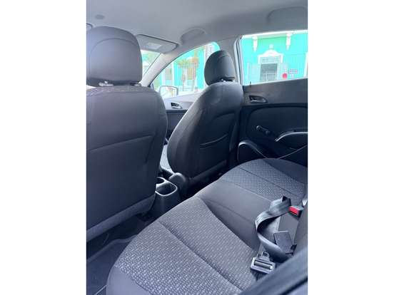 HYUNDAI-HB20-1.0 COMFORT 12V FLEX 4P MANUAL HYUNDAI-HB20-2017