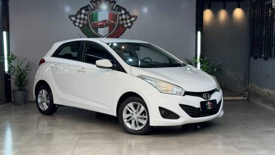 HYUNDAI HB20 1.0 COMFORT PLUS 12V FLEX 4P MANUAL