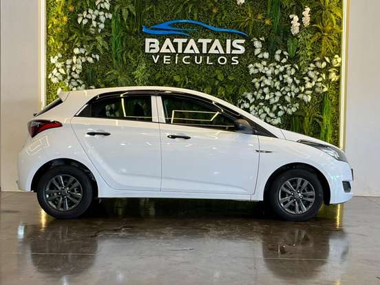HYUNDAI-HB20-2018