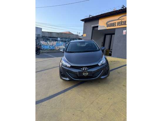 HYUNDAI-HB20-2015