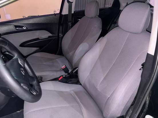 HYUNDAI-HB20-2014