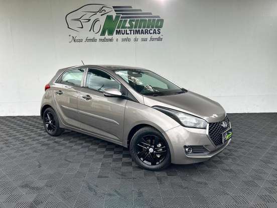 HYUNDAI-HB20-2013