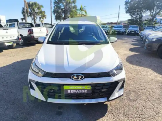 HYUNDAI-HB20S-2023