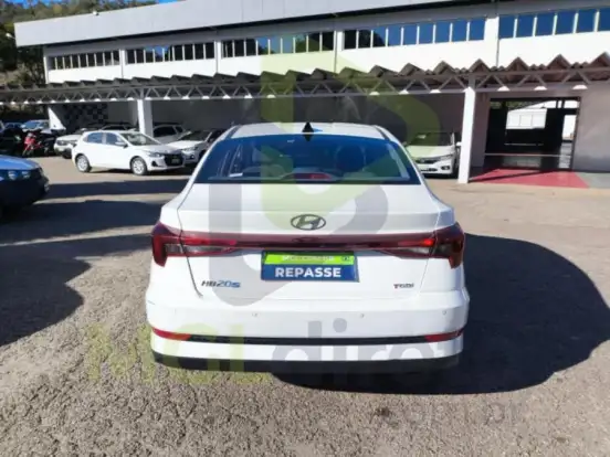 HYUNDAI-HB20S-2023