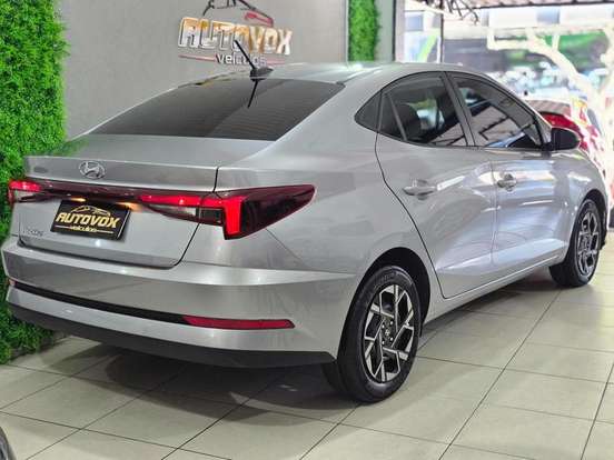HYUNDAI-HB20S-2025