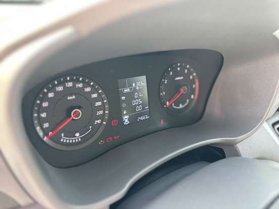 HYUNDAI-HB20S-2025