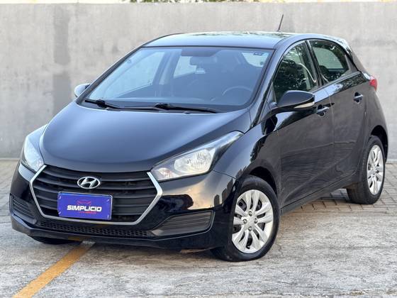 HYUNDAI HB20S 1.0 COMFORT PLUS 12V FLEX 4P MANUAL