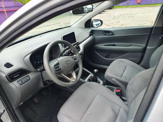 HYUNDAI-HB20S-2024