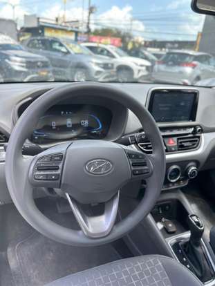 HYUNDAI-HB20S-2025