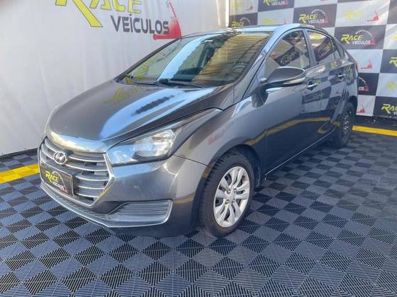 HYUNDAI HB20S 1.6 COMFORT PLUS 16V FLEX 4P AUTOMÁTICO