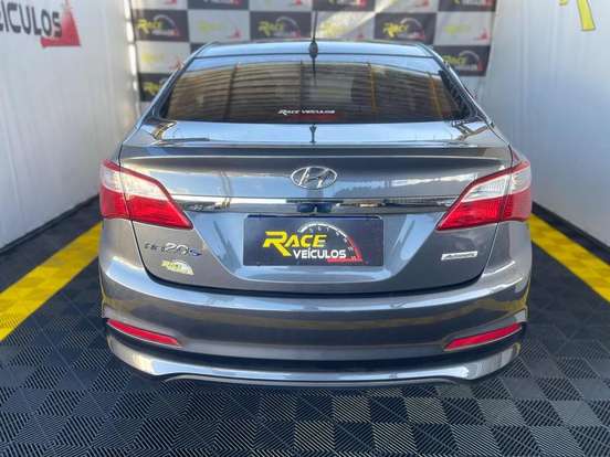 HYUNDAI-HB20S-1.6 COMFORT PLUS 16V FLEX 4P AUTOMÁTICO HYUNDAI-HB20S-2017