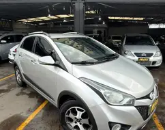 HYUNDAI HB20X 1.6 16V PREMIUM FLEX 4P AUTOMÁTICO HYUNDAI HB20X 1.6 16V PREMIUM FLEX 4P AUTOMÁTICO