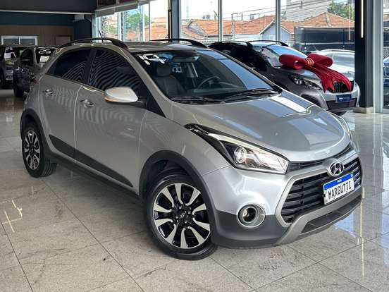 HYUNDAI-HB20X-2018