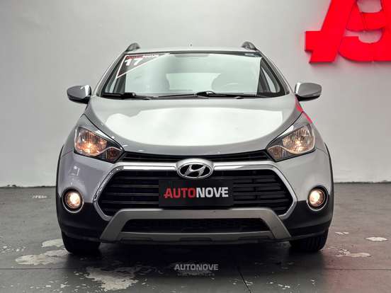 HYUNDAI-HB20X-2016