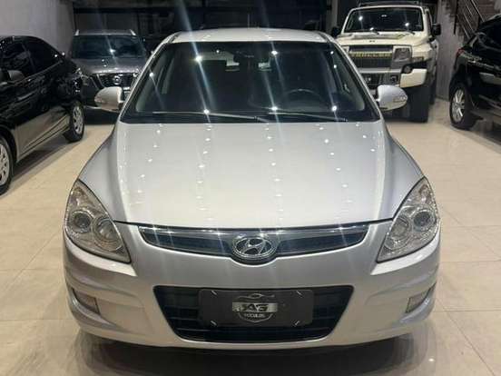 HYUNDAI-I30-2.0 MPFI GLS 16V GASOLINA 4P AUTOMÁTICO HYUNDAI-I30-2009