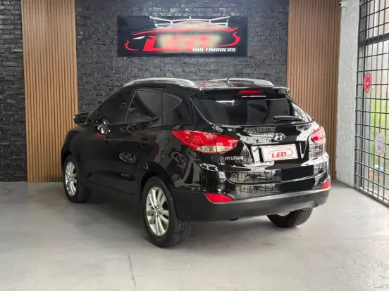 HYUNDAI-IX35-2.0 MPFI GLS 4X2 16V GASOLINA 4P MANUAL HYUNDAI-IX35-2010