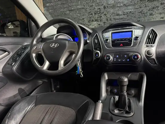 HYUNDAI-IX35-2010
