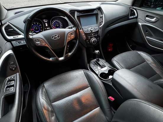 HYUNDAI-SANTA FÉ-3.3 MPFI 4X4 V6 270CV GASOLINA 4P AUTOMÁTICO HYUNDAI-SANTA FÉ-2015