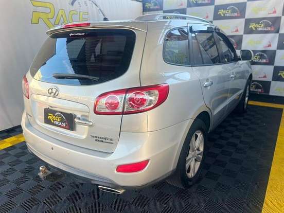 HYUNDAI-SANTA FÉ-3.5 MPFI GLS 7 LUGARES V6 24V 285CV GASOLINA 4P AUTOMÁTICO HYUNDAI-SANTA FÉ-2010