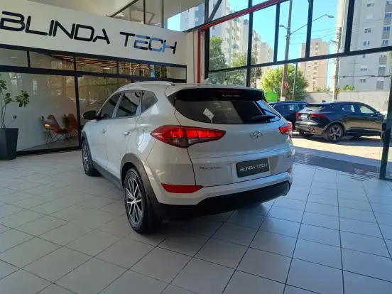 HYUNDAI-TUCSON-2017