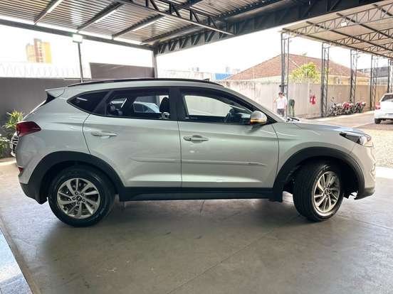 HYUNDAI-TUCSON-2018