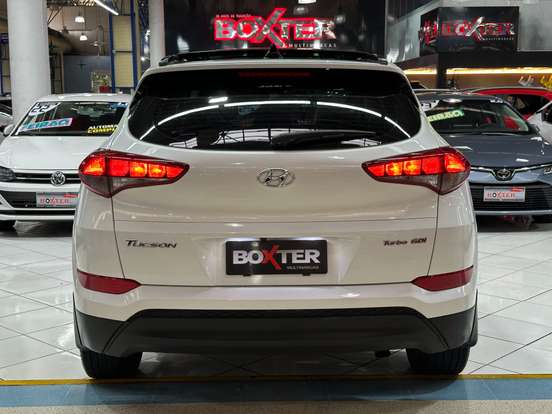 HYUNDAI-TUCSON-2022