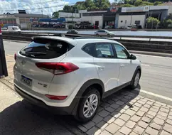 HYUNDAI TUCSON 1.6 16V T-GDI GASOLINA GLS ECOSHIFT HYUNDAI TUCSON 1.6 16V T-GDI GASOLINA GLS ECOSHIFT