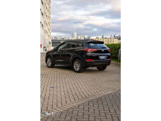 HYUNDAI-TUCSON-2017