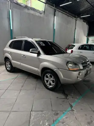 HYUNDAI-TUCSON-2009
