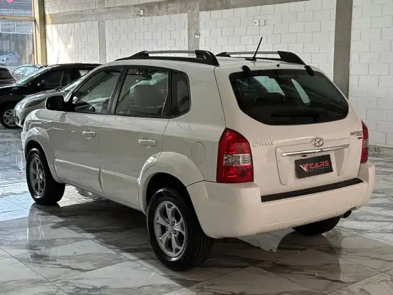 HYUNDAI-TUCSON-2014