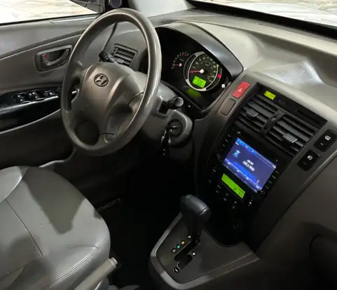 HYUNDAI-TUCSON-2014