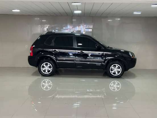 HYUNDAI-TUCSON-2.0 MPFI GL 16V 142CV 2WD GASOLINA 4P MANUAL HYUNDAI-TUCSON-2013