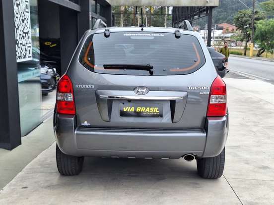 HYUNDAI-TUCSON-2.0 MPFI GLS 16V 143CV 2WD FLEX 4P AUTOMÁTICO HYUNDAI-TUCSON-2018