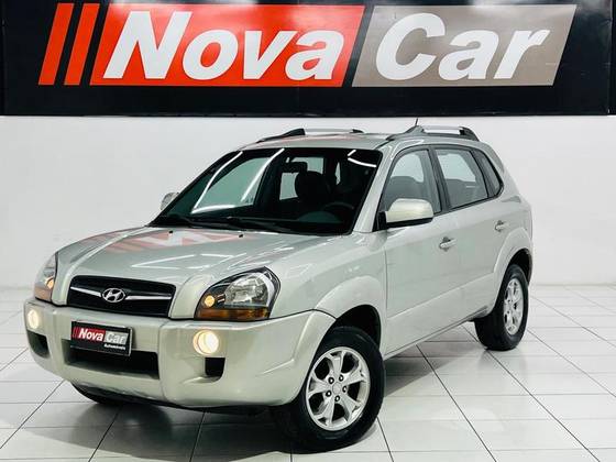 HYUNDAI TUCSON 2.0 MPFI GLS 16V 143CV 2WD GASOLINA 4P AUTOMÁTICO