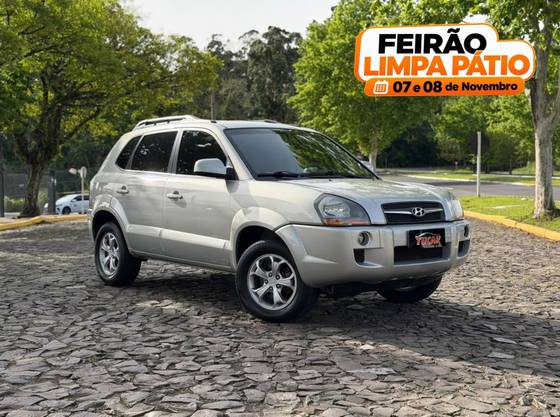 HYUNDAI TUCSON 2.0 MPFI GLS 16V 143CV 2WD GASOLINA 4P AUTOMÁTICO