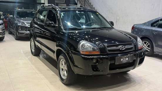 HYUNDAI-TUCSON-2.0 MPFI GLS 16V 143CV 2WD GASOLINA 4P AUTOMÁTICO HYUNDAI-TUCSON-2012