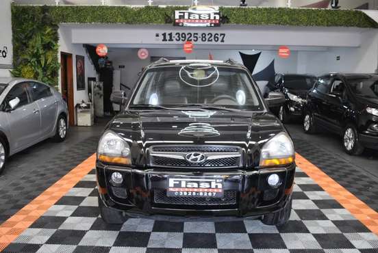 HYUNDAI-TUCSON-2008