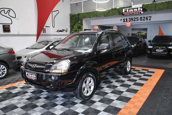 HYUNDAI-TUCSON-2008
