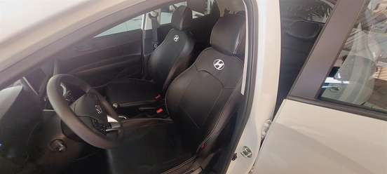 HYUNDAI-HB20-2023