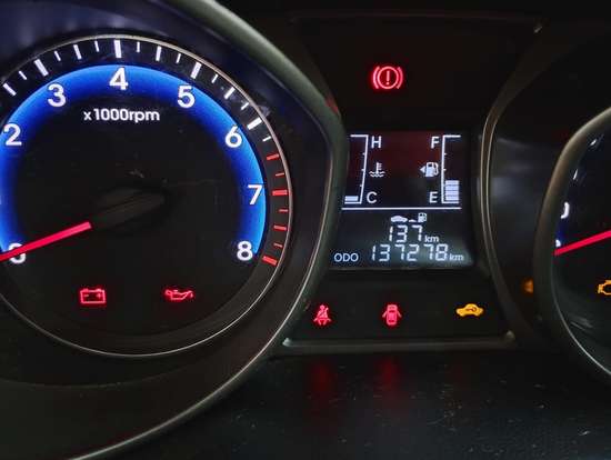 HYUNDAI-HB20-2013