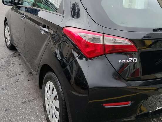 HYUNDAI-HB20-1.0 COMFORT 12V FLEX 4P MANUAL HYUNDAI-HB20-2013