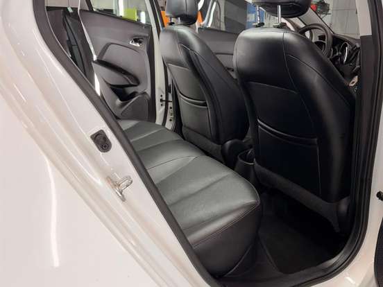 HYUNDAI-HB20-1.0 SPICY 12V FLEX 4P MANUAL HYUNDAI-HB20-2015