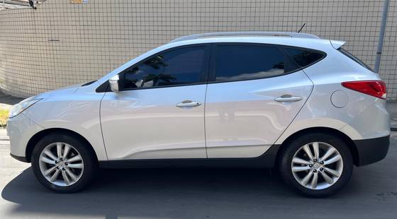 HYUNDAI IX35 2.0 MPI 4X4 16V GASOLINA 4P AUTOMÁTICO