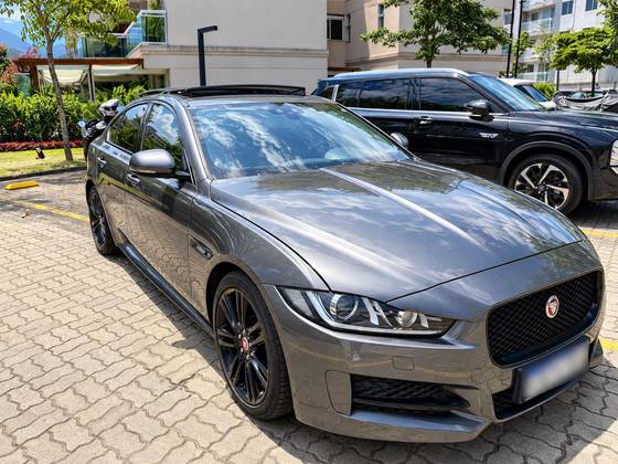 JAGUAR XE 2.0 16V INGENIUM P250 GASOLINA R-SPORT 4P AUTOMÁTICO