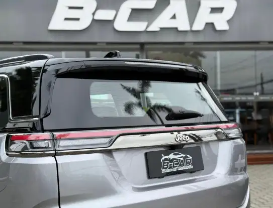 JEEP-COMMANDER-2027