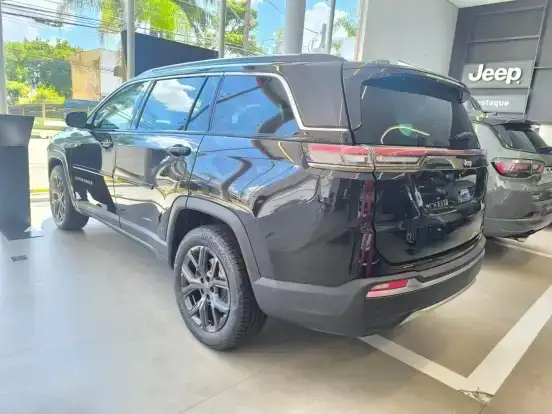 JEEP-COMMANDER-2026