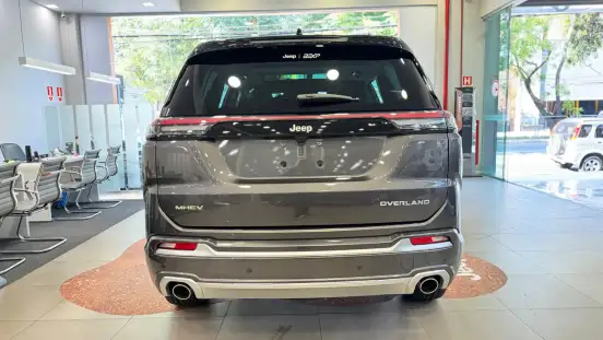 JEEP-COMMANDER-1.3 T270 TURBO MHEV OVERLAND AT6 JEEP-COMMANDER-2026