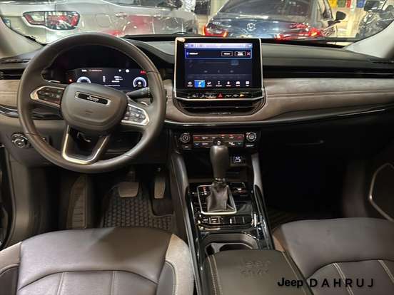JEEP-COMMANDER-2025